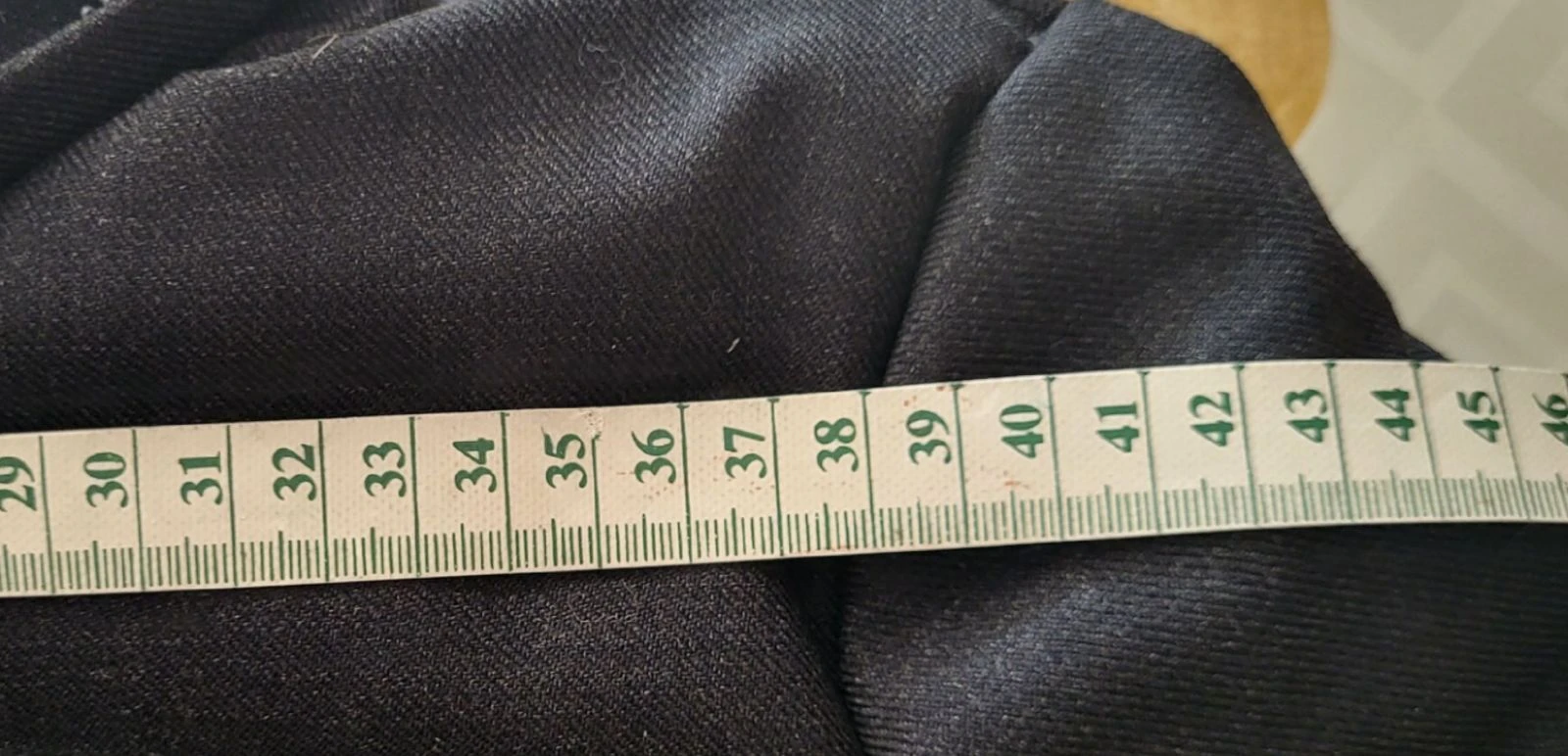 Esprit Casaco de penas TL/T40-Cinza-Capuz de imitação de pelúcia removível-Corte reto com penas – photo 10